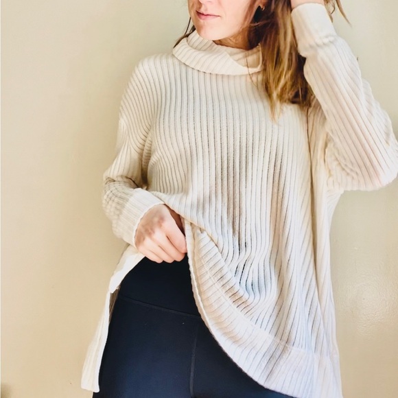 Anthropologie Vanna Cowl Neck Pullover - Picture 4 of 4